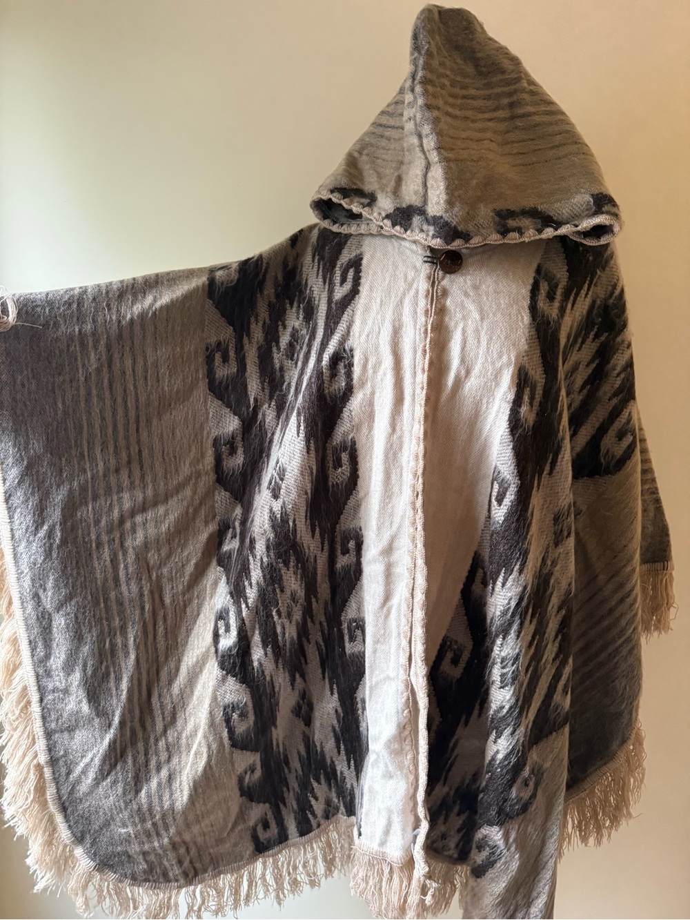 Black Market Boutique Hooded Fringe Poncho Cape Neutral Abstract Print